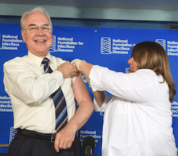 Health and Human Services Secretary Tom Price gets a flu shot. (Photo: CDC)