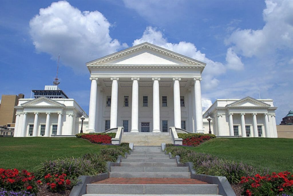 Virginia lawmakers support COVID-19 immunity legislation for assisted living