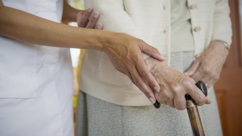 Aggressive end-of-life care often used in seniors with metastatic cancer