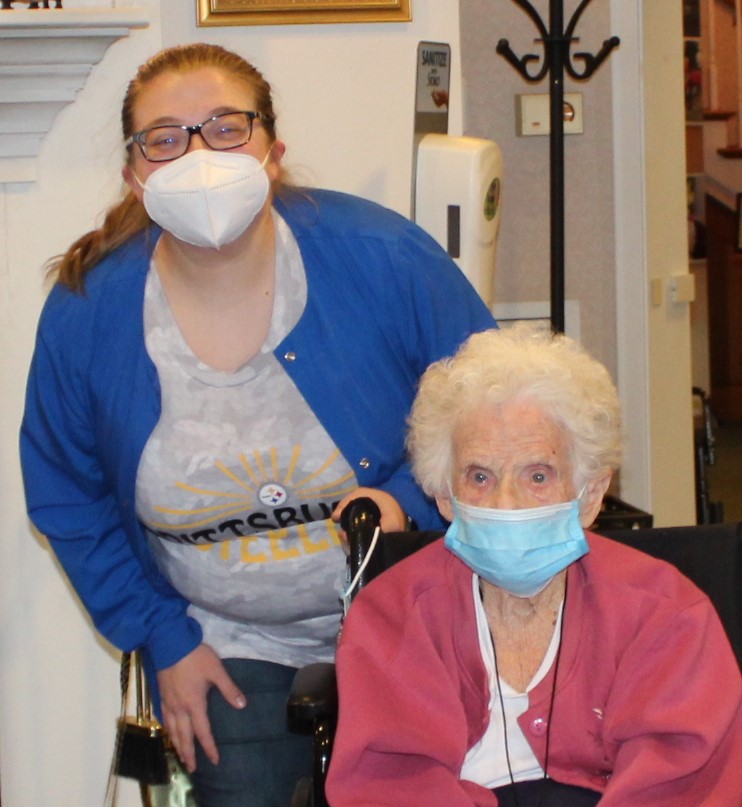 IntegraCare's Marlee Mauthe (L) with resident Laura Knox (R)